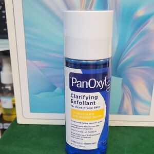 PanOxyl Clarifying Exfoliant for Acne Prone Skin 118ml New Sealed Bottle